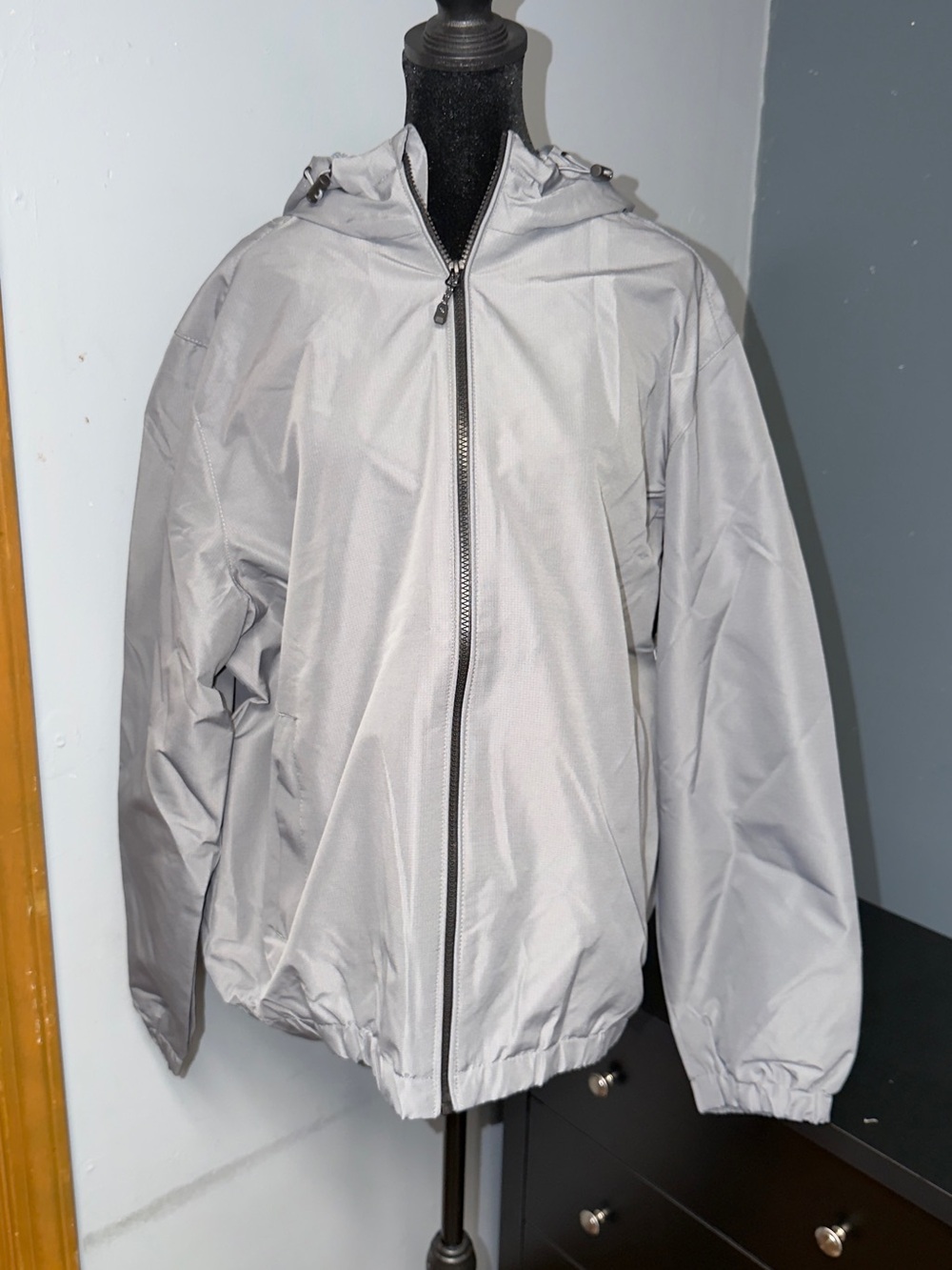 Men's Lightweight Hooded Windbreaker Jacket - Silver Gray